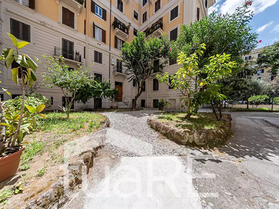 Immagine 16 di Appartamento in vendita  in Via Alessandro Scarlatti a Roma