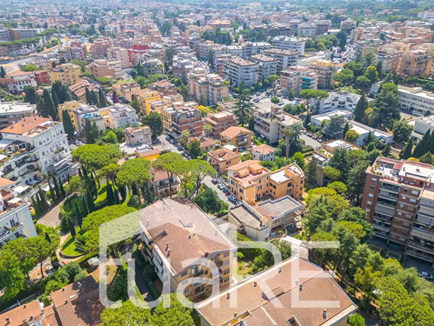Immagine 21 di Magazzino in vendita  in Via Della Tenuta Di Sant'agata a Roma