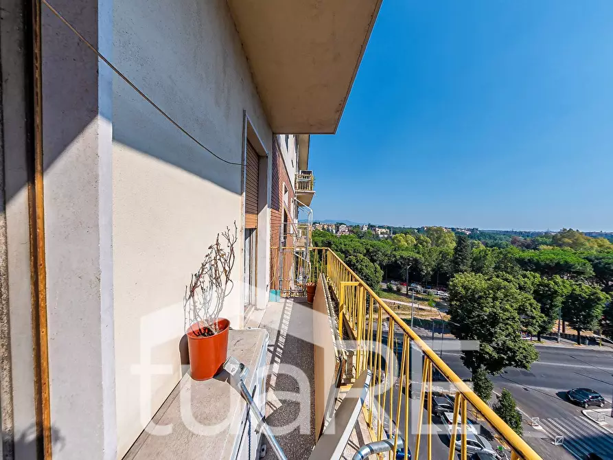 Immagine 9 di Appartamento in vendita  in Via Nomentana Nuova a Roma