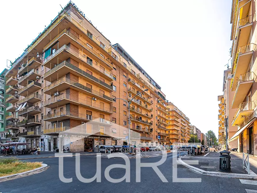 Immagine 20 di Appartamento in vendita  in Via Nomentana Nuova a Roma