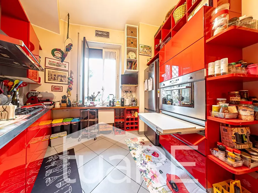 Immagine 9 di Appartamento in vendita  in Via Giuseppe Mercalli a Roma