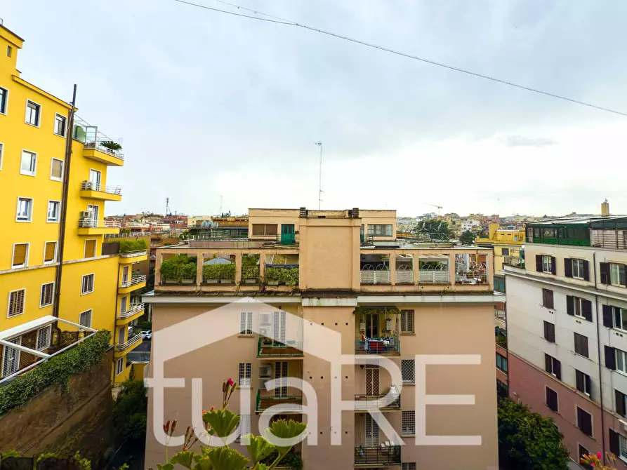 Immagine 41 di Appartamento in vendita  in Via Giuseppe Mercalli a Roma