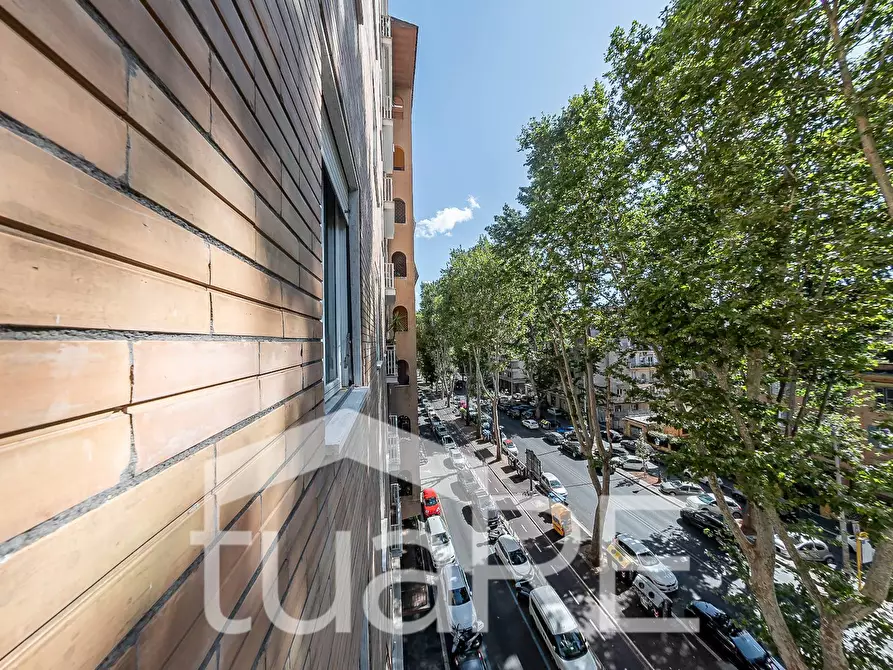 Immagine 22 di Appartamento in vendita  in Piazza Bainsizza a Roma