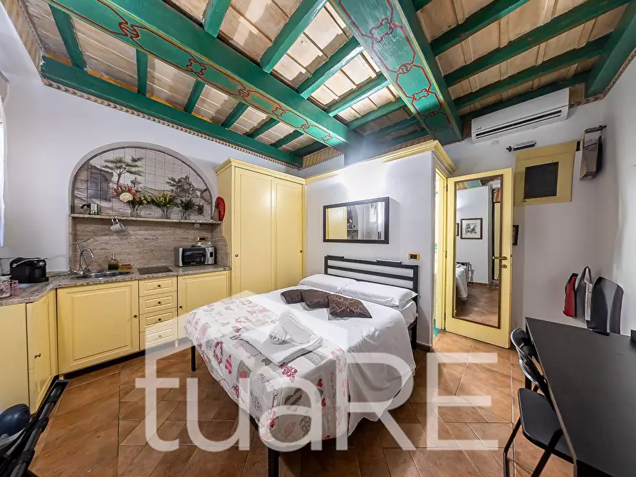 Immagine 9 di Appartamento in vendita  in Vicolo Dell' Arcaccio a Roma