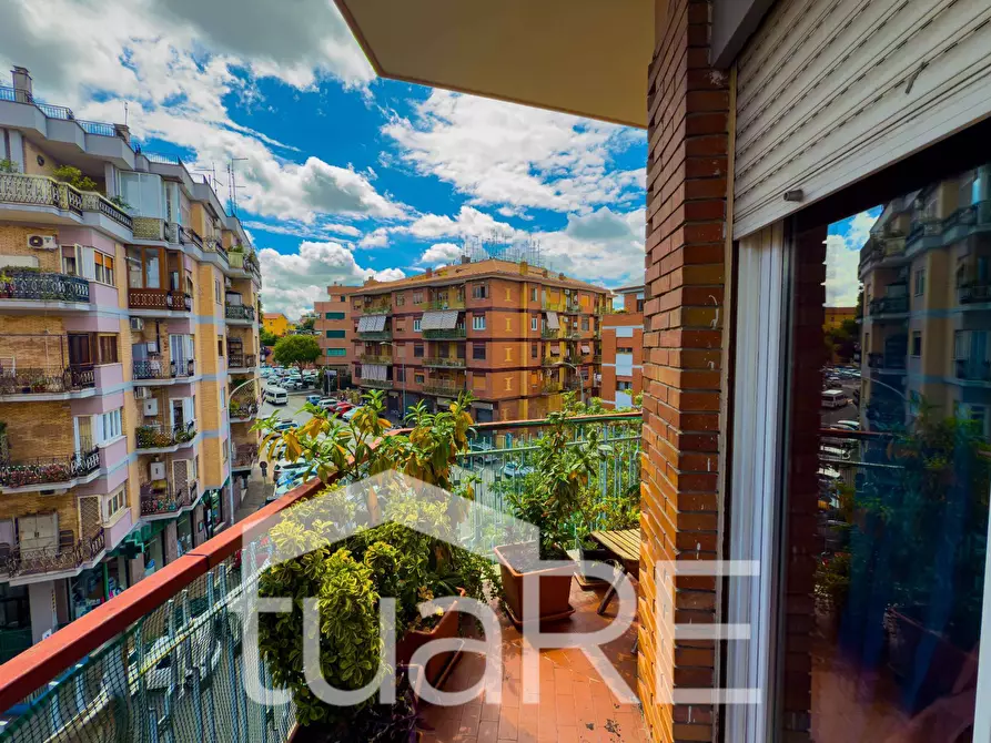 Immagine 11 di Appartamento in vendita  in Via Pio Foa' a Roma