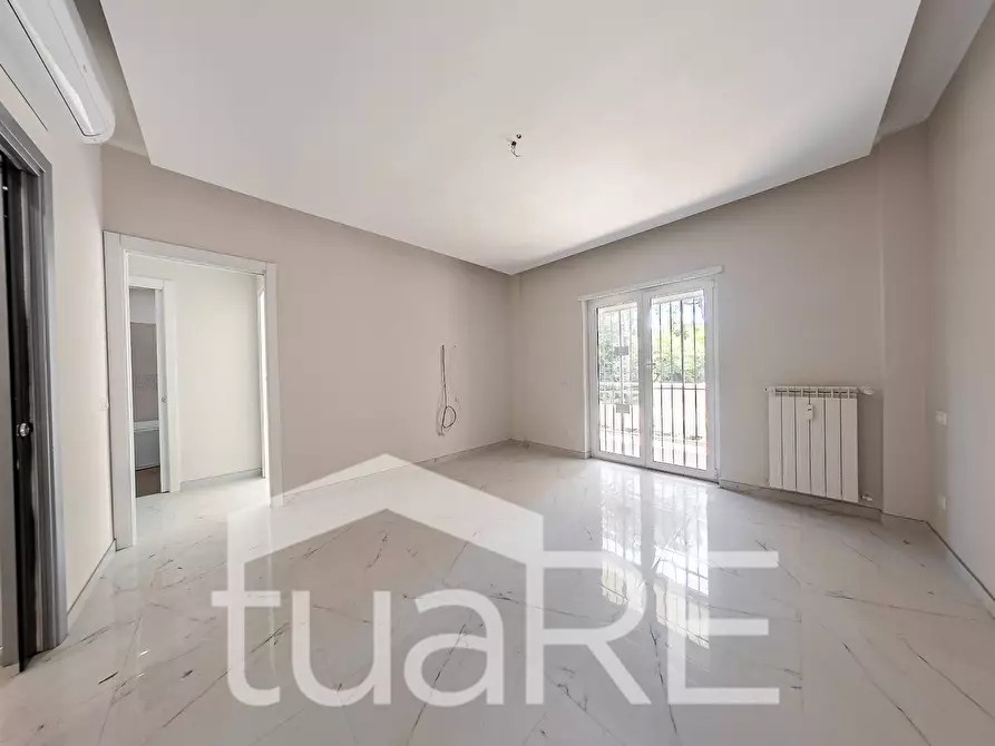 Immagine 5 di Appartamento in vendita  in Via Giovanni Devich a Roma