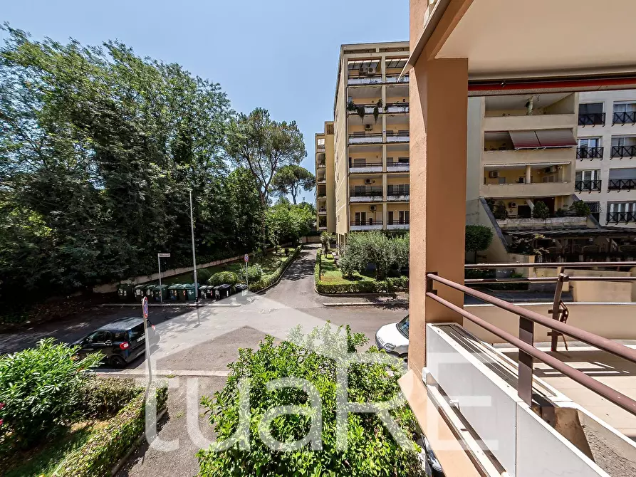 Immagine 20 di Appartamento in vendita  in Via Giovanni Devich a Roma