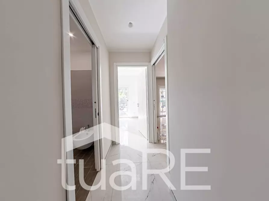 Immagine 21 di Appartamento in vendita  in Via Giovanni Devich a Roma