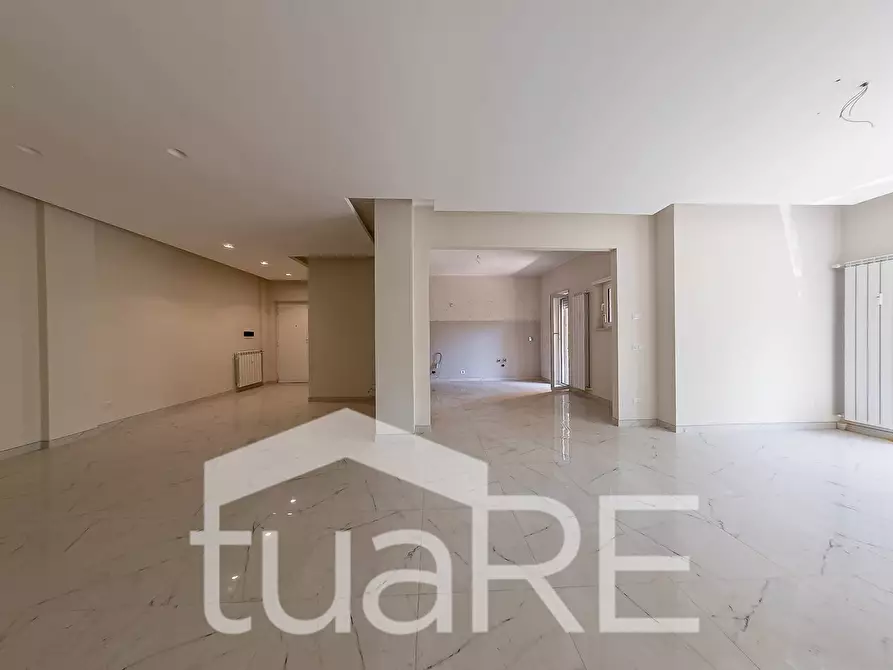 Immagine 24 di Appartamento in vendita  in Via Giovanni Devich a Roma