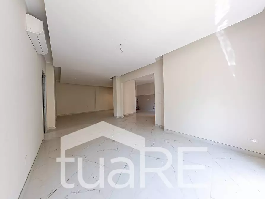 Immagine 25 di Appartamento in vendita  in Via Giovanni Devich a Roma