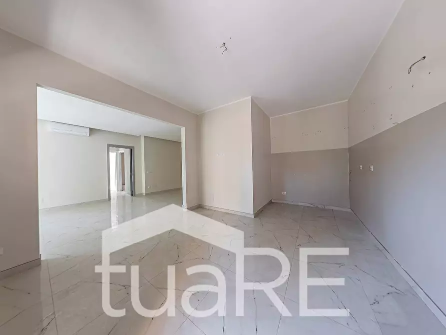 Immagine 29 di Appartamento in vendita  in Via Giovanni Devich a Roma