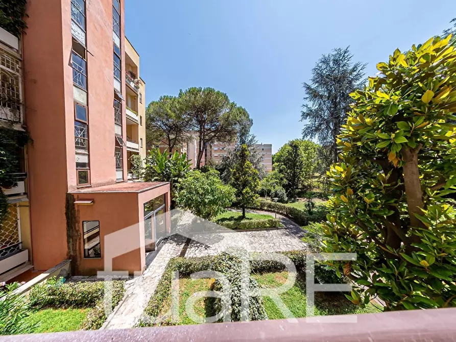 Immagine 31 di Appartamento in vendita  in Via Giovanni Devich a Roma