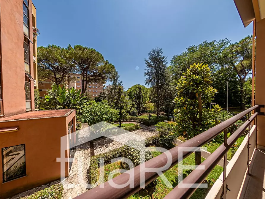 Immagine 32 di Appartamento in vendita  in Via Giovanni Devich a Roma