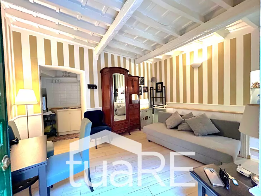 Immagine 2 di Appartamento in vendita  in Vicolo Della Campanella a Roma