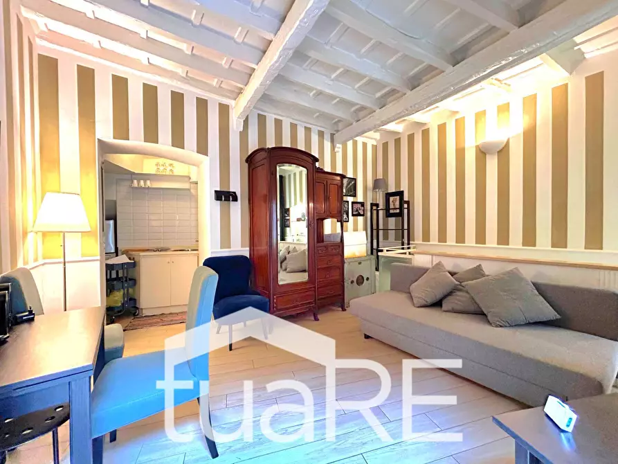 Immagine 14 di Appartamento in vendita  in Vicolo Della Campanella a Roma