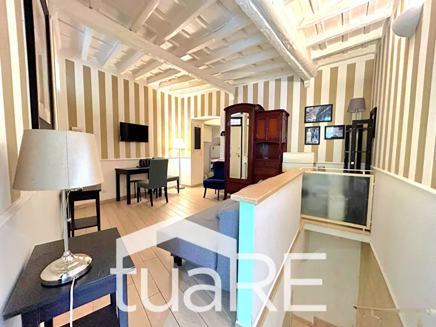 Immagine 15 di Appartamento in vendita  in Vicolo Della Campanella a Roma