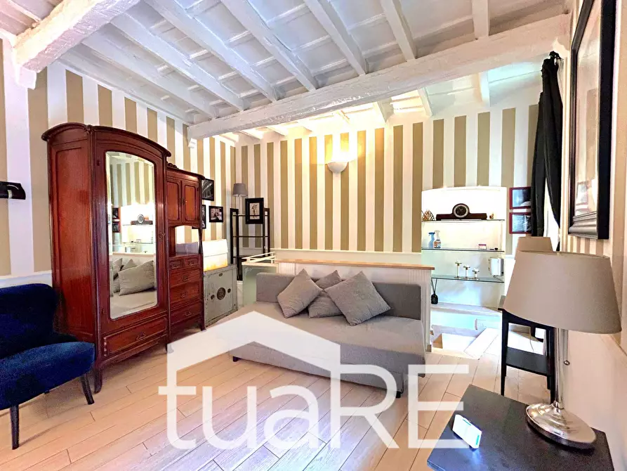 Immagine 17 di Appartamento in vendita  in Vicolo Della Campanella a Roma