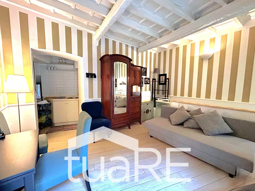 Immagine 18 di Appartamento in vendita  in Vicolo Della Campanella a Roma