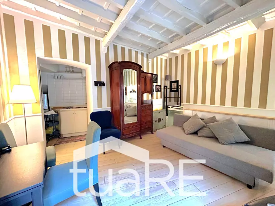 Immagine 22 di Appartamento in vendita  in Vicolo Della Campanella a Roma