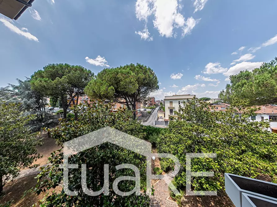 Immagine 23 di Appartamento in vendita  in Via Al Sesto Miglio a Roma