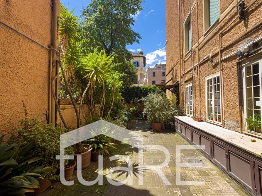 Immagine 18 di Appartamento in vendita  in Via Felice Cavallotti a Roma