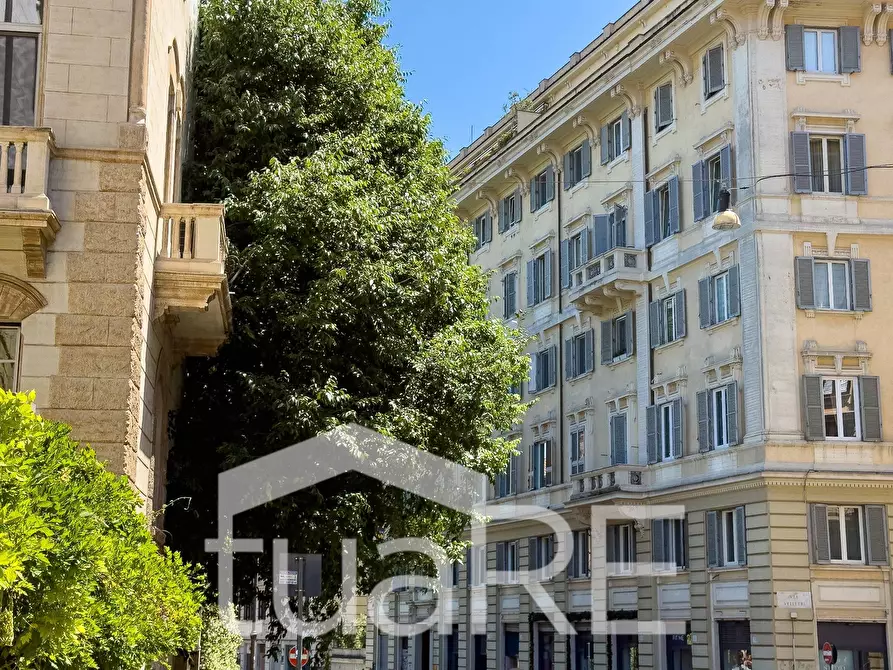 Immagine 16 di Appartamento in vendita  in Via Savoia a Roma