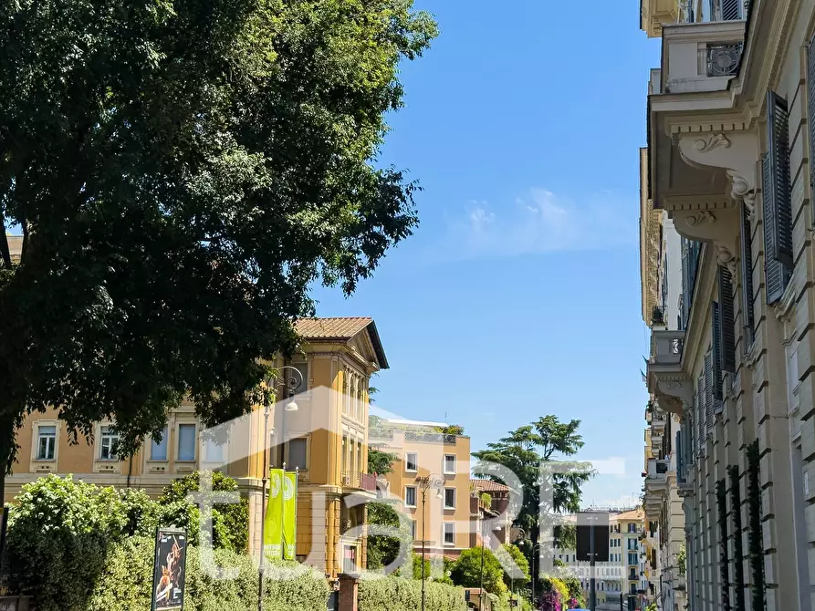 Immagine 20 di Appartamento in vendita  in Via Savoia a Roma