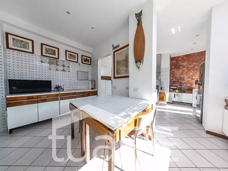 Immagine 15 di Attico in vendita  in Via Della Farnesina a Roma