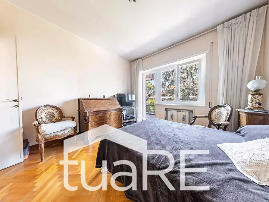 Immagine 17 di Attico in vendita  in Via Della Farnesina a Roma