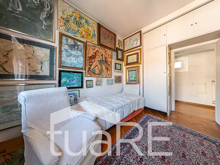 Immagine 20 di Attico in vendita  in Via Della Farnesina a Roma