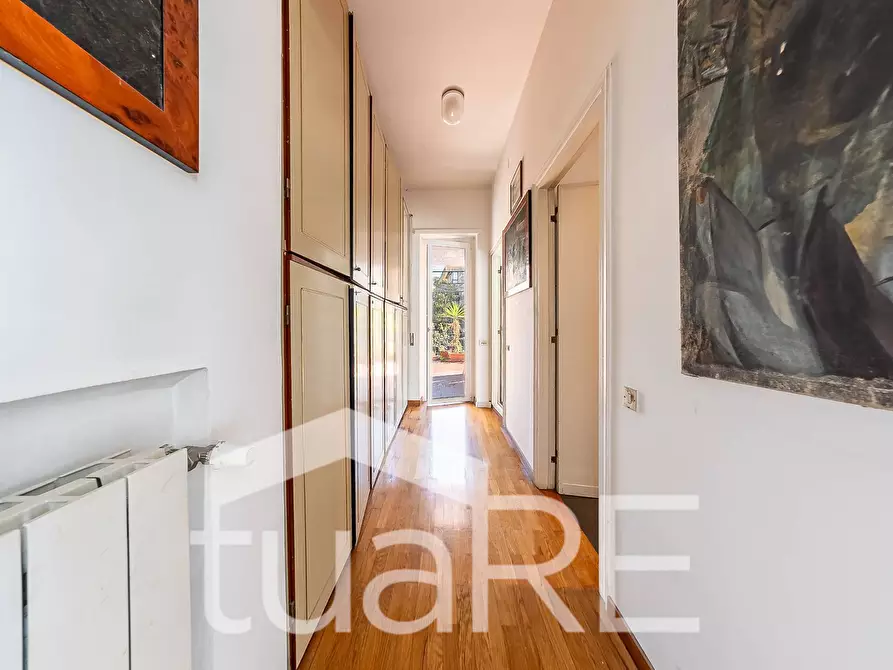 Immagine 31 di Attico in vendita  in Via Della Farnesina a Roma