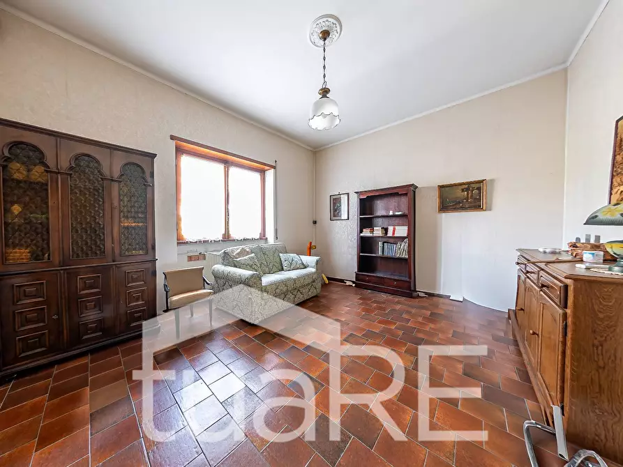 Immagine 9 di Appartamento in vendita  in Via Giuseppe Taverna a Roma