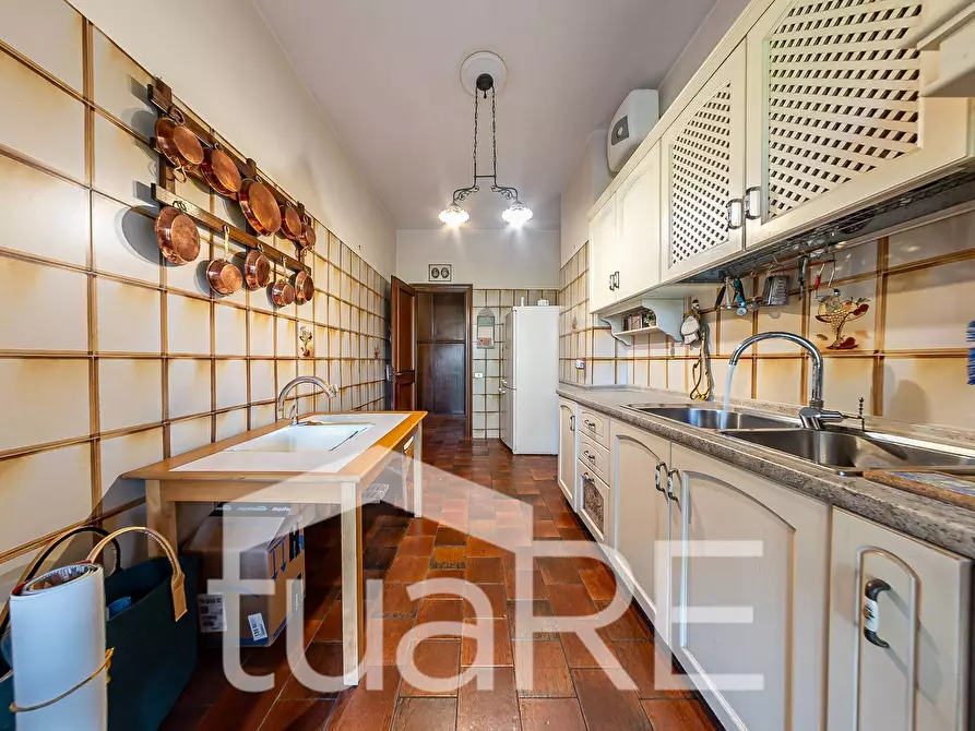 Immagine 15 di Appartamento in vendita  in Via Giuseppe Taverna a Roma