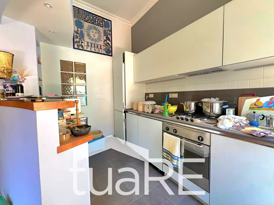 Immagine 6 di Appartamento in vendita  in Via Cremona a Roma