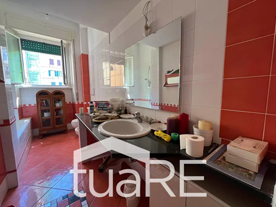 Immagine 14 di Appartamento in vendita  in Via Cremona a Roma