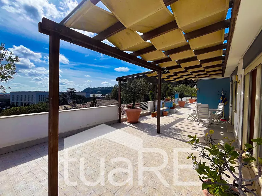 Immagine 13 di Attico in vendita  in Via Dei Colli Della Farnesina a Roma