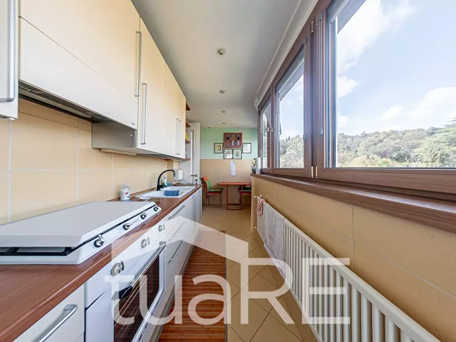 Immagine 31 di Attico in vendita  in Via Dei Colli Della Farnesina a Roma