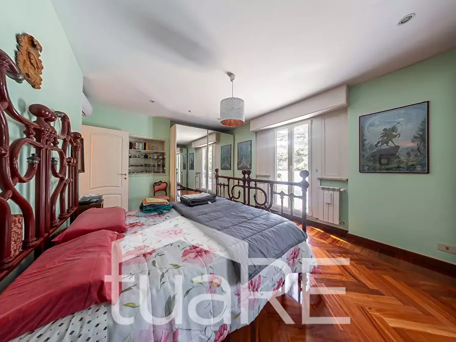 Immagine 36 di Attico in vendita  in Via Dei Colli Della Farnesina a Roma