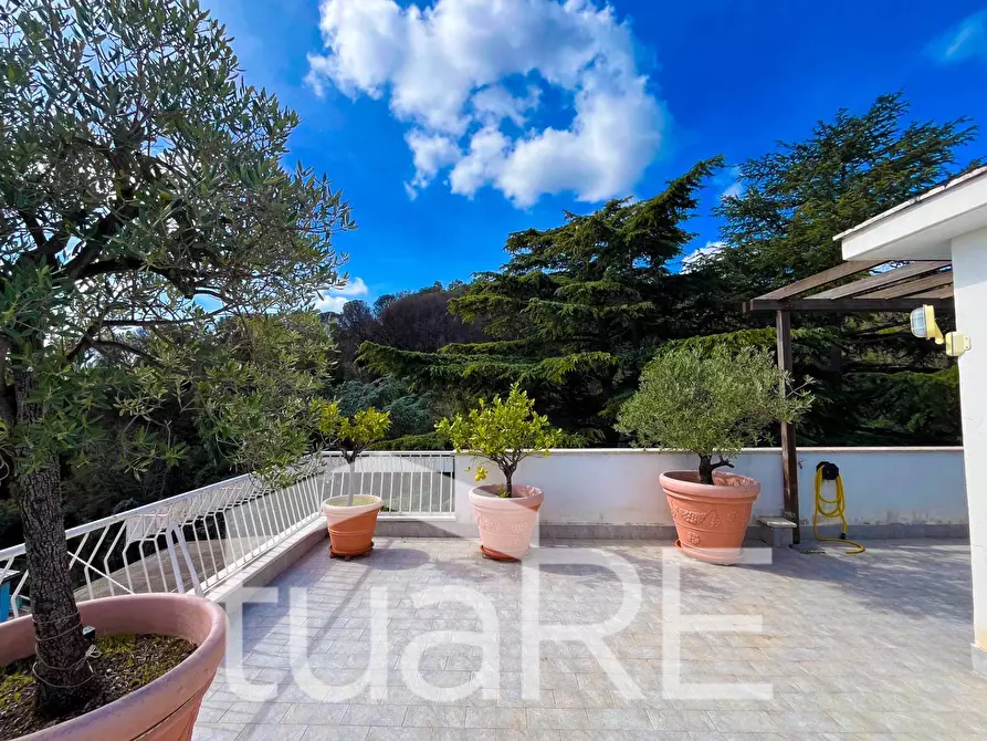 Immagine 46 di Attico in vendita  in Via Dei Colli Della Farnesina a Roma