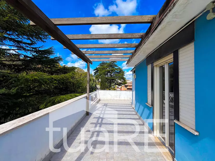 Immagine 47 di Attico in vendita  in Via Dei Colli Della Farnesina a Roma