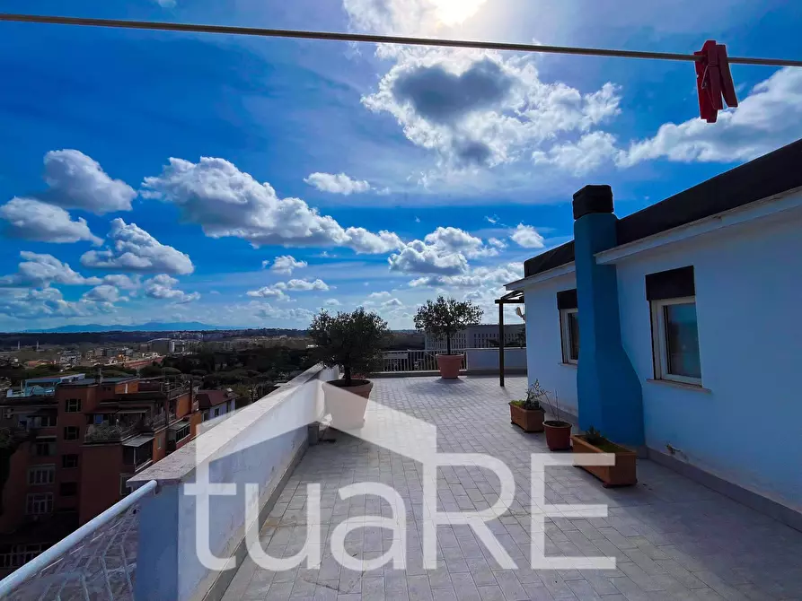 Immagine 51 di Attico in vendita  in Via Dei Colli Della Farnesina a Roma