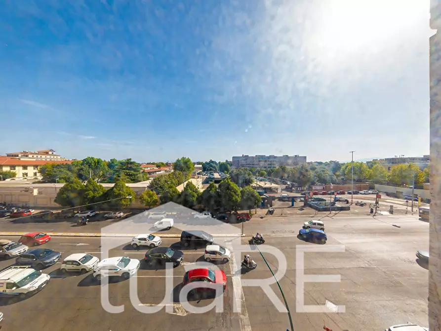 Immagine 5 di Appartamento in vendita  in Viale Castro Pretorio a Roma