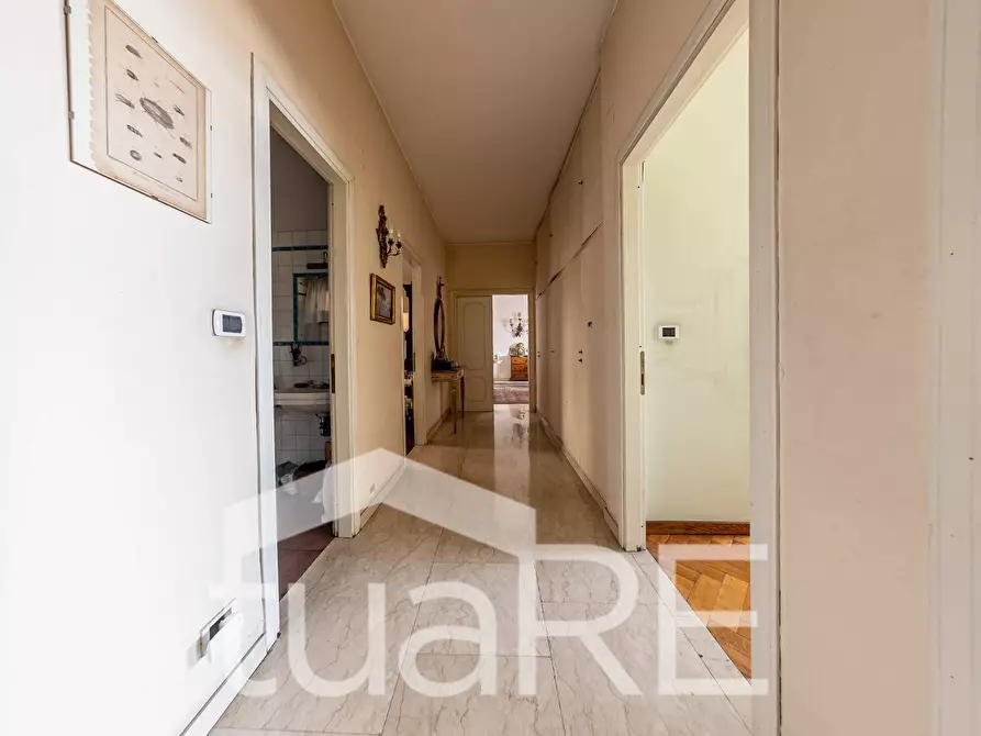 Immagine 21 di Appartamento in vendita  in Viale Castro Pretorio a Roma