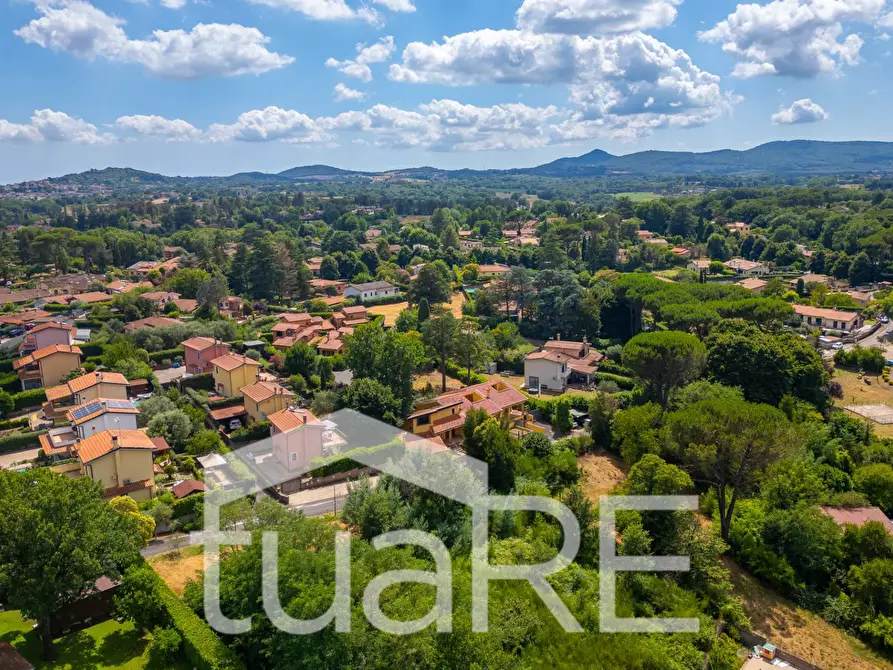 Immagine 3 di Villetta a schiera in vendita  in via dei pini a Nepi