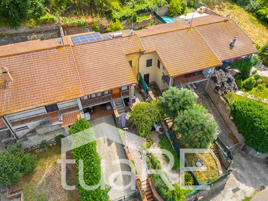 Immagine 6 di Villetta a schiera in vendita  in via dei pini a Nepi