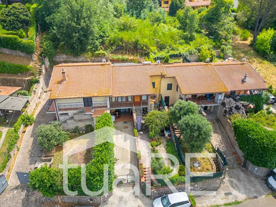 Immagine 10 di Villetta a schiera in vendita  in via dei pini a Nepi