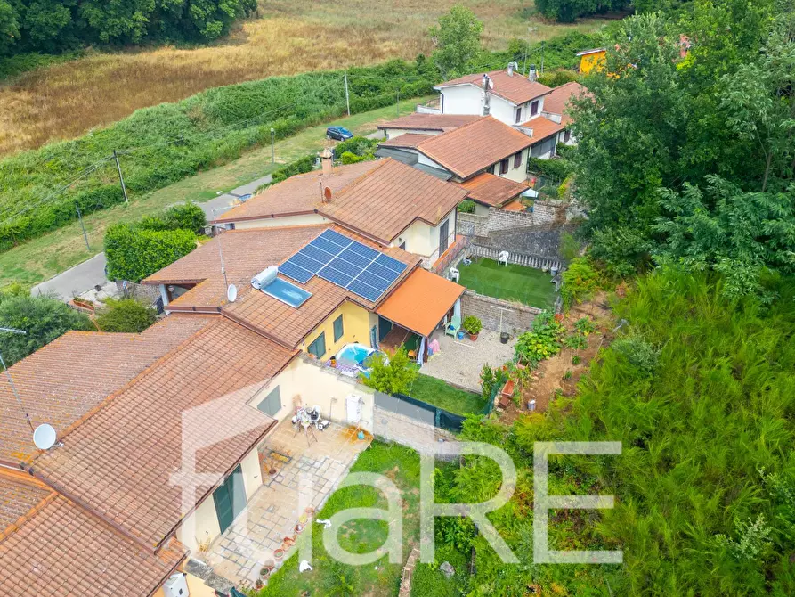 Immagine 17 di Villetta a schiera in vendita  in via dei pini a Nepi