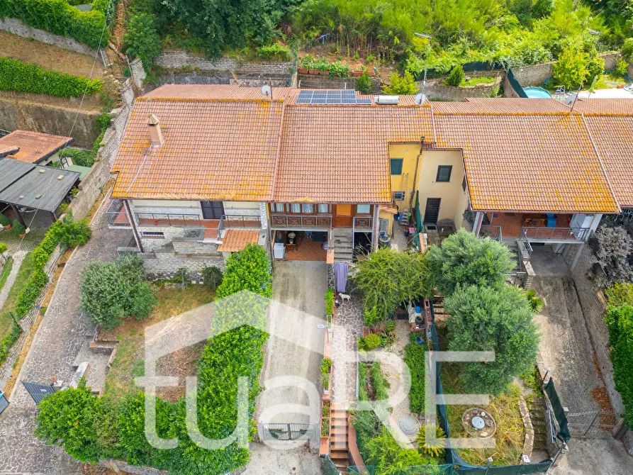 Immagine 20 di Villetta a schiera in vendita  in via dei pini a Nepi