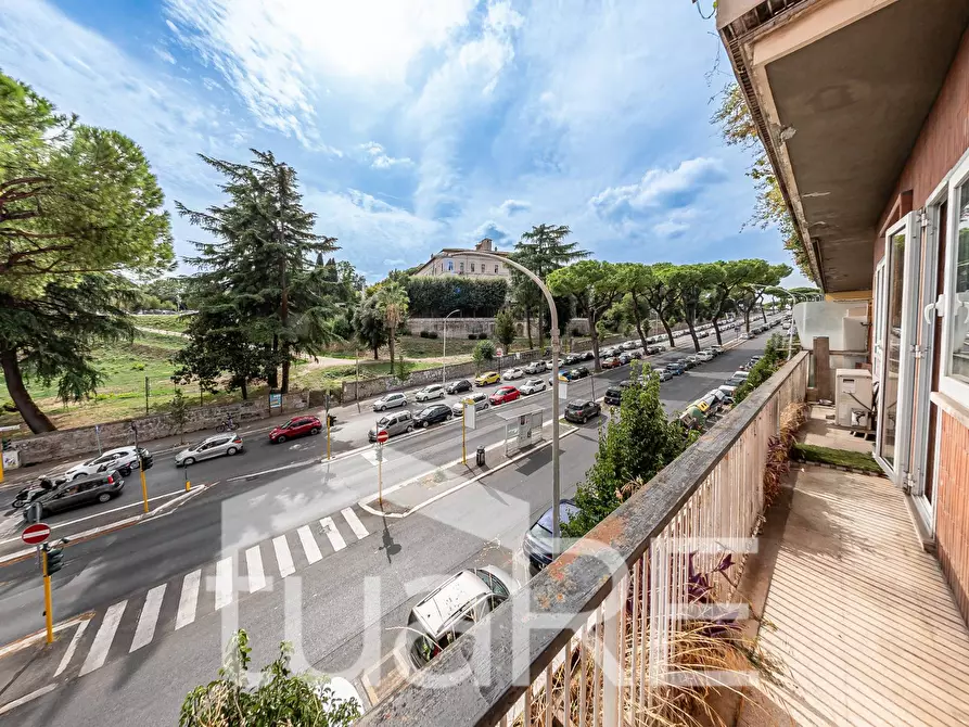 Immagine 2 di Appartamento in vendita  in Via Gregorio Vii a Roma