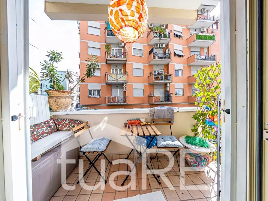 Immagine 4 di Appartamento in vendita  in Via Nomentana a Roma